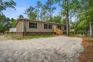 413 Peacock Ln, Summerville, SC 29486 - Photo 1