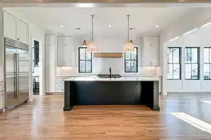 3889 Summerton St, Mount Pleasant, SC 29466 - Photo 8