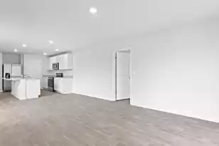 1092 Mulligan Dr, Manning, SC 29102 - Photo 6