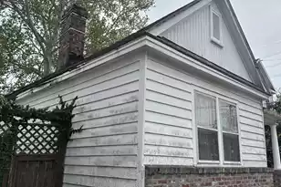 227 Fishburne St, Charleston, SC 29403 - Photo 2