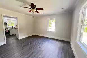 109 Alexander St, Walterboro, SC 29488 - Photo 6