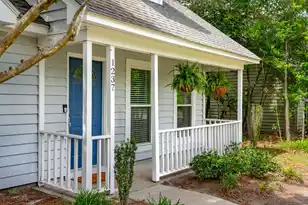 1237 Llewellyn Rd, Mount Pleasant, SC 29464 - Photo 2