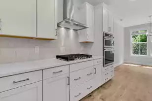 701 Maynard Ln, Summerville, SC 29486 - Photo 14