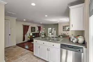 421 Royal Assembly Dr, Charleston, SC 29492 - Photo 56