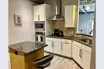 150 Bee Street #611, Charleston, SC 29401 - Photo 6