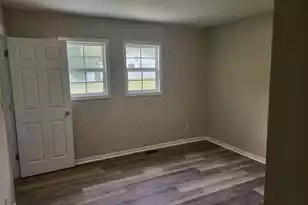 4000 Center Road N, Hartsville, SC 29550 - Photo 8