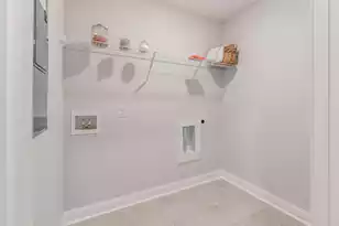 333 Laurens Vw Ln, Charleston, SC 29492 - Photo 18