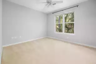 200 Bucksley Ln, Charleston, SC 29492 - Photo 26