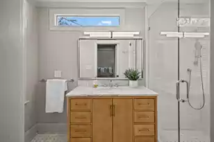 34 Pinckney St, Charleston, SC 29401 - Photo 24