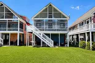 1049 Island Ct, Summerton, SC 29148 - Photo 2