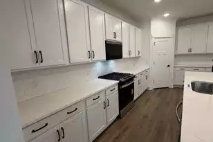 1960 Central Ave, Summerville, SC 29483 - Photo 14