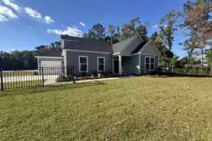 1956 Central Ave, Summerville, SC 29483 - Photo 4