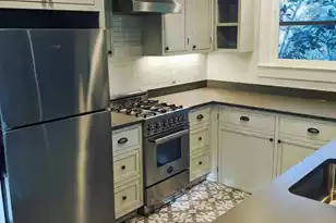 36 Charlotte St, Charleston, SC 29403 - Photo 6