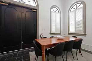 221 Ashley Ave, Charleston, SC 29403 - Photo 8