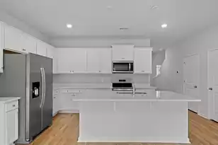 557 Gahagan Rd, Summerville, SC 29485 - Photo 8