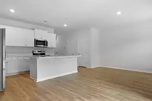 557 Gahagan Rd, Summerville, SC 29485 - Photo 6