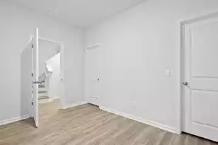 553 Gahagan Rd, Summerville, SC 29486 - Photo 6