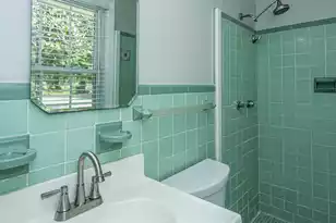 5823 Lakeview Dr, Hanahan, SC 29410 - Photo 18