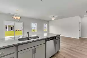 1001 Par Three Ct, Manning, SC 29102 - Photo 6