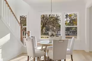 1340 Lucinda St, Mount Pleasant, SC 29466 - Photo 10