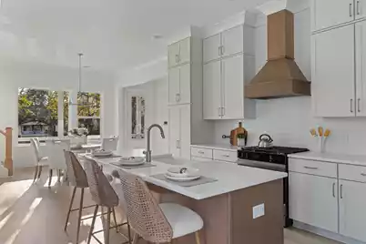 1340 Lucinda Street, Mount Pleasant, SC 29466 - Photo 6