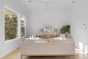 1340 Lucinda St, Mount Pleasant, SC 29466 - Photo 10