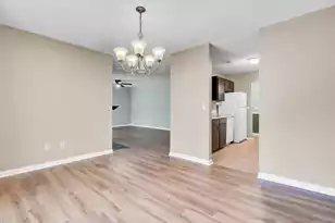 807 Green Castle Dr, Goose Creek, SC 29445 - Photo 10