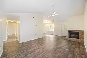 111 Macfarren Ln, Summerville, SC 29485 - Photo 8