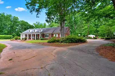2221 Deadfall Road W, Greenwood, SC 29649 - Photo 10