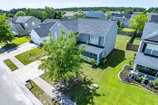 414 Dovetail Cir, Summerville, SC 29483 - Photo 4