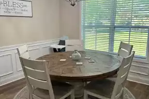 856 Bentwood Cir, Manning, SC 29102 - Photo 10