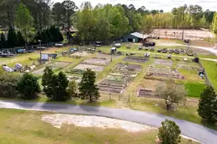 856 Bentwood Cir, Manning, SC 29102 - Photo 28