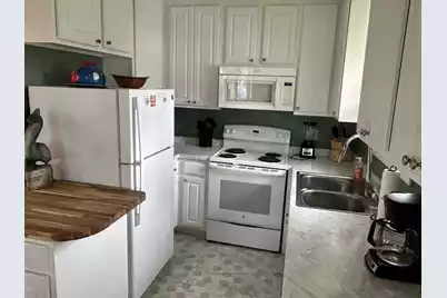 1736 Ashley Avenue E, Folly Beach, SC 29439 - Photo 22