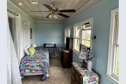 1736 Ashley Avenue E, Folly Beach, SC 29439 - Photo 28
