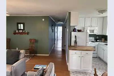 1736 Ashley Avenue E, Folly Beach, SC 29439 - Photo 8