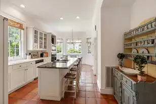 16 Trumbo St, Charleston, SC 29401 - Photo 12