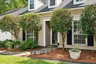 113 Mapperton Ct, Summerville, SC 29485 - Photo 4