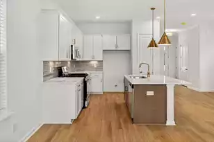 4436 Oakwood Ave, North Charleston, SC 29405 - Photo 8