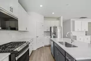 421 Radiant Blue Wy, Summerville, SC 29486 - Photo 6