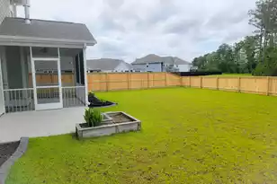 683 Yellow Leaf Ln, Summerville, SC 29486 - Photo 6
