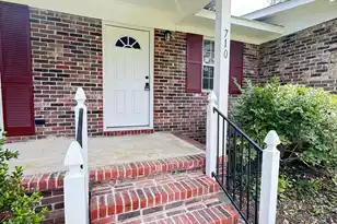 710 Gadsden Loop, Walterboro, SC 29488 - Photo 4