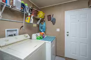 725 Hildebrand Dr, Bonneau, SC 29431 - Photo 42