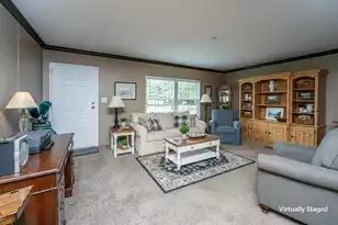 725 Hildebrand Dr, Bonneau, SC 29431 - Photo 4