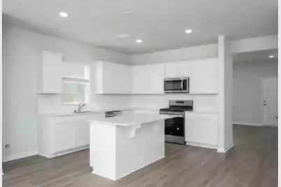 725 Meadowbrook Lane, Summerville, SC 29486 - Photo 6