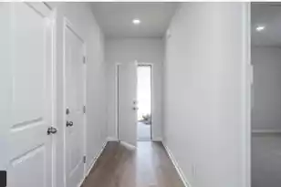 755 Meadowbrook Ln, Summerville, SC 29486 - Photo 2