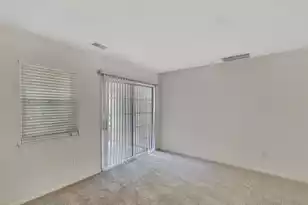 8114 Shadow Oak Dr, North Charleston, SC 29406 - Photo 10