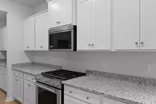 226 Seele St, Summerville, SC 29485 - Photo 10