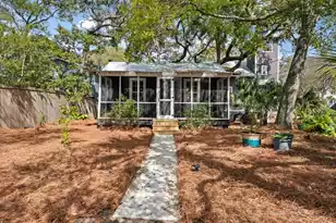 622 Cooper Ave E, Folly Beach, SC 29439 - Photo 6