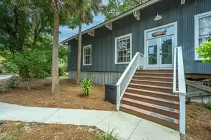 622 Cooper Ave E, Folly Beach, SC 29439 - Photo 4