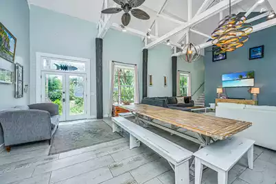 622 Cooper Avenue E, Folly Beach, SC 29439 - Photo 14